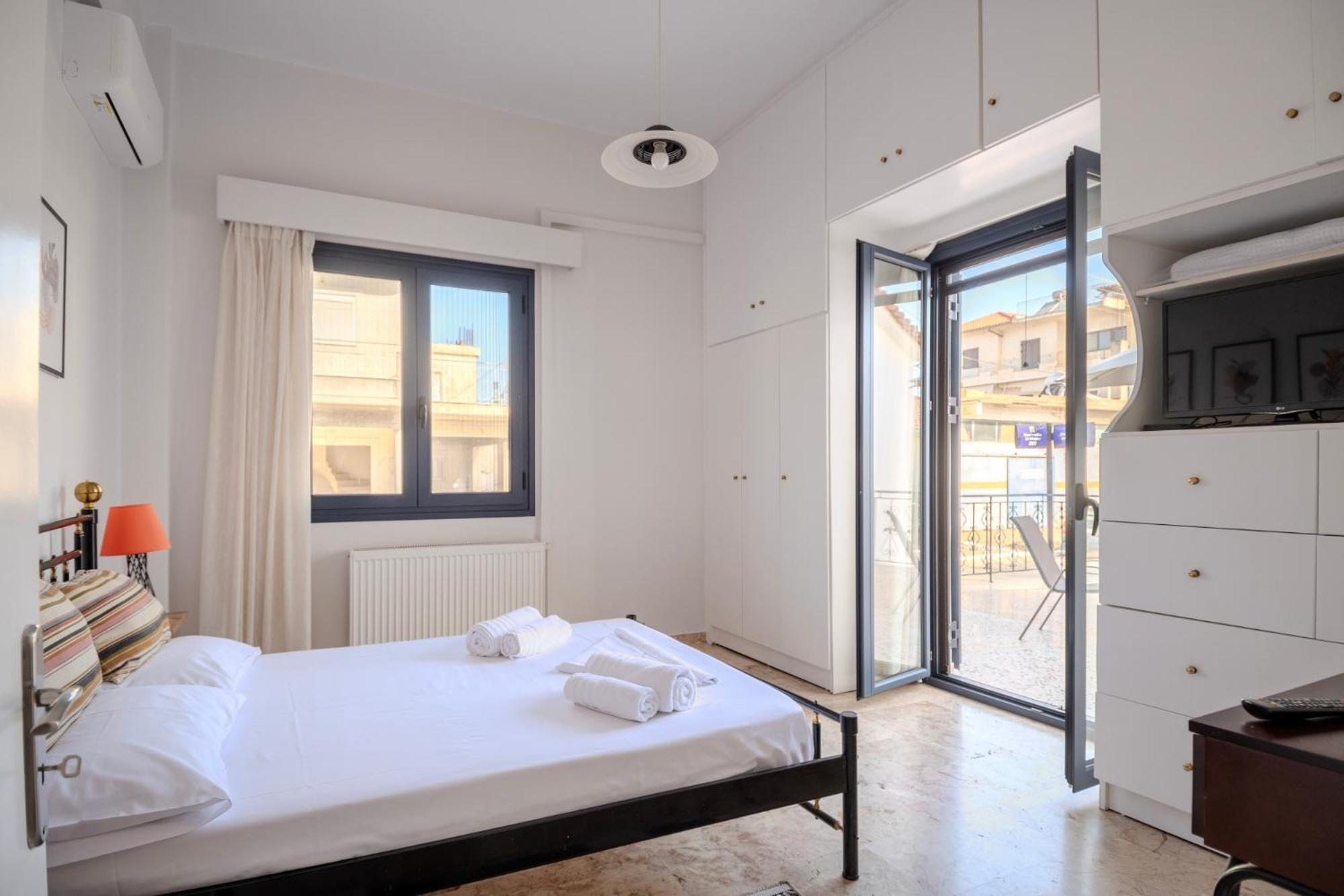Grimihome Filiatrá Exteriér fotografie